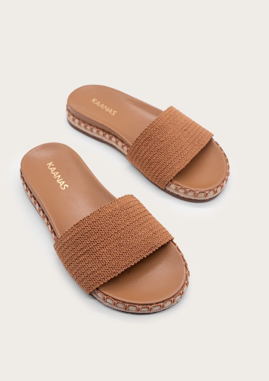 Women KAANAS Flats | Savaii Caramel