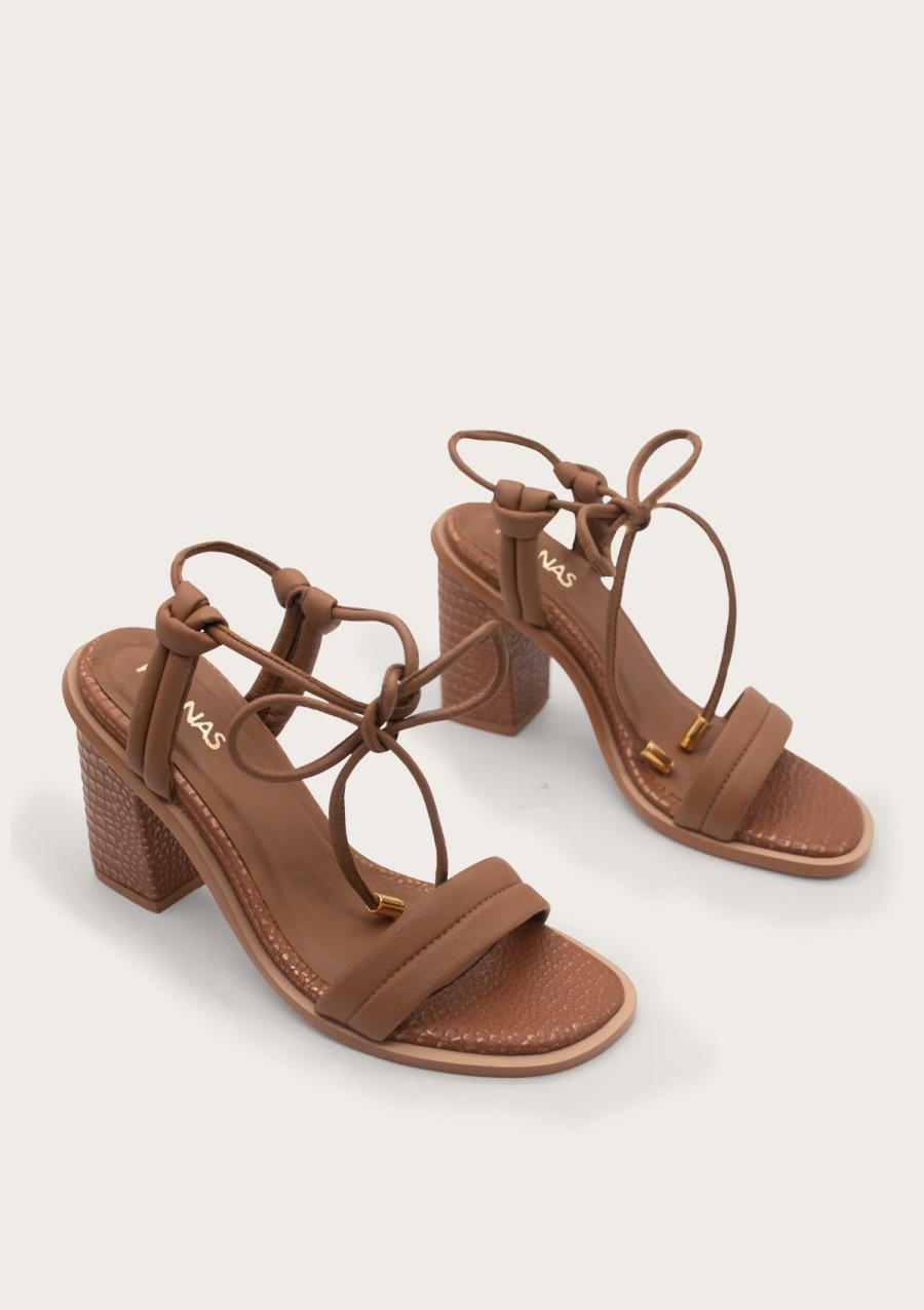 Women KAANAS Heels | Calavi Coffee